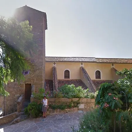 Recemment Renove De 2 Pieces Avec Balcon, Climatise, A 450m De La - - Fr-1-251-562 Apartment *